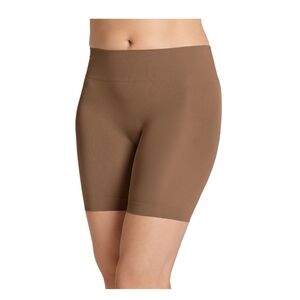 NEW Jockey Essentials Seam Free Slipshort